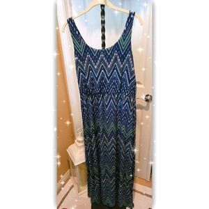 Sold *** Long Sleeveless Petit Dress